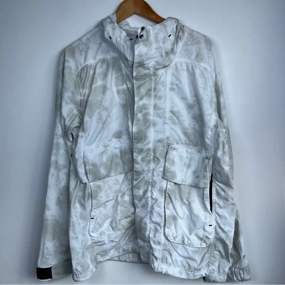 Nike Size L Men’s Sportswear Tech Pack Woven Hooded Jacket In Green/ White - Picture 4 of 13